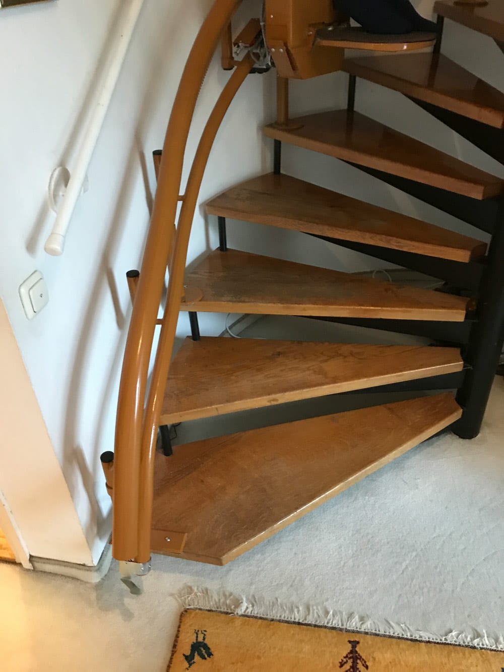 Treppenlifte für Holztreppen